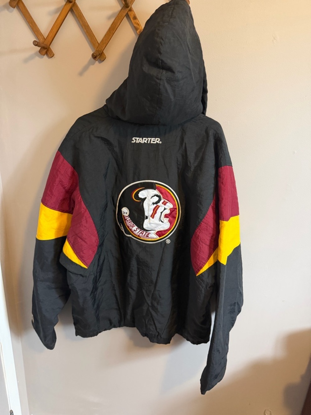 Vintage 90s FSU Starter Puffer Jacket VAULTED LOGO XL
